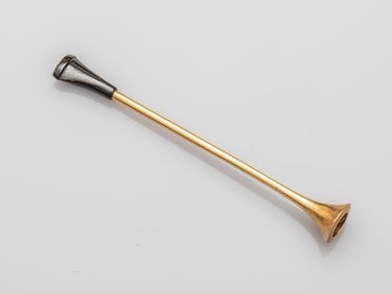 Zigarettenhalter aus 750°/°° (18 K) Gelbgold und B