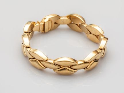 Stunning matching bracelet in 750°/°° (18K) yellow