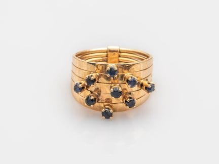 Ring aus 750°/°° (18 K) Gelbgold, bestehend aus fü