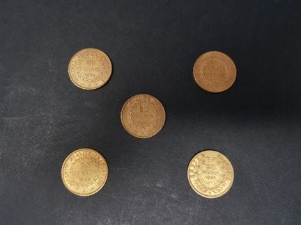5 monete da 20 franchi d'oro degli anni 1897, 1860