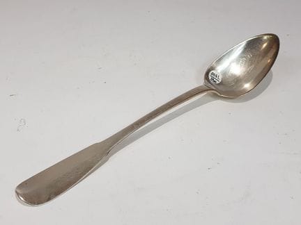 Uniplat-style silver serving spoon, monogrammed "L