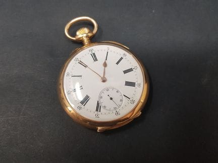 Orologio da tasca in oro giallo 750e a carica manu