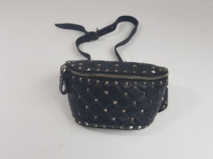 VALENTINO - Marsupio in pelle nera trapuntata e co