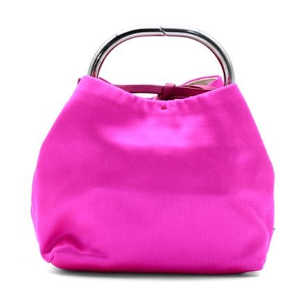 *PRADA
Pochette in raso fucsia con manico in metal