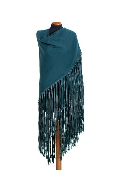 *HERMÈS 
Triangular cashmere and wool stole/cape w