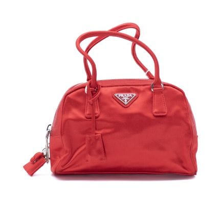 *PRADA 
Borsa da sera in raso rosso vivo con due m
