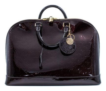 *LOUIS VUITTON 
Borsa Alma in vernice color amaran