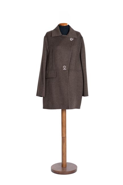 *HERMÈS 
Cappotto a tre quarti dal taglio svasato 