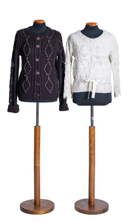 *CHRISTIAN DIOR 
Set di due cardigan in maglia di 