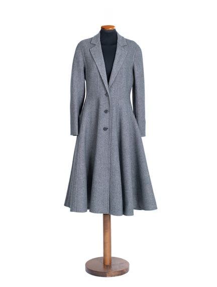 *CHRISTIAN DIOR 
Cappotto svasato in lana grigio m