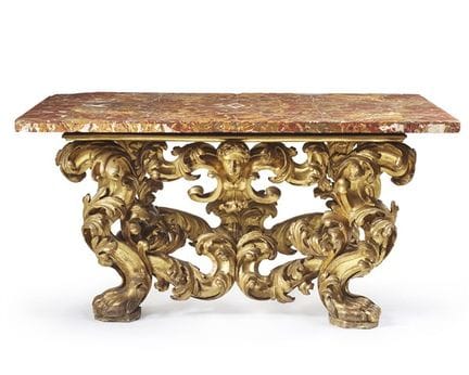Console en bois sculpté et doré, plateau en marbre