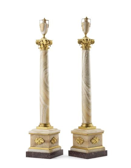 Arte del XVIII secolo. Coppia di colonne in agata 