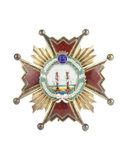 Étoile de poitrine de l'Ordre d'Isabelle la Cathol