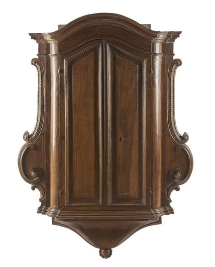 Walnut hanging cabinet, inlaid, with two shaped do