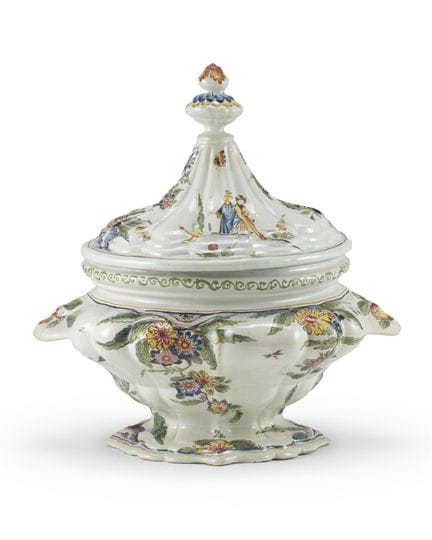 Fábrica de Urbania, hacia 1775-1780. Sopera de dos