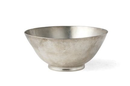 TIFFANY &amp; Co.
Cuenco circular de plata de ley 