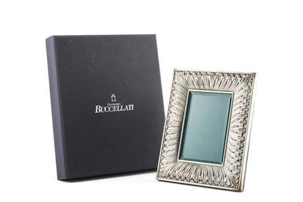 GIANMARIA BUCCELLATI
Rectangular silver photo fram