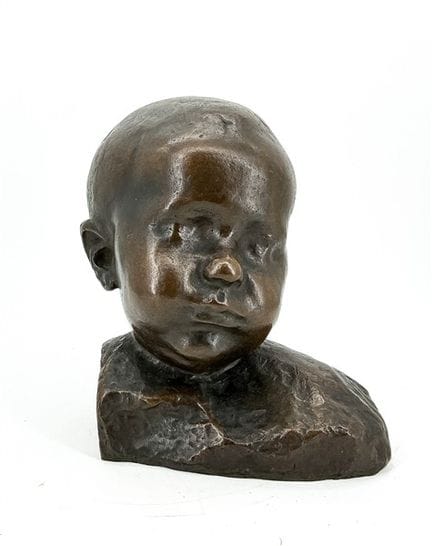 „Kinderkopf“
Bronzeskulptur (Höhe: 19 cm)
Rechts s