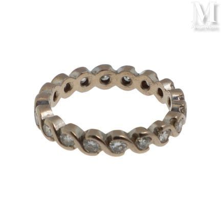 18k white gold (750°/°°) wedding band set with bri