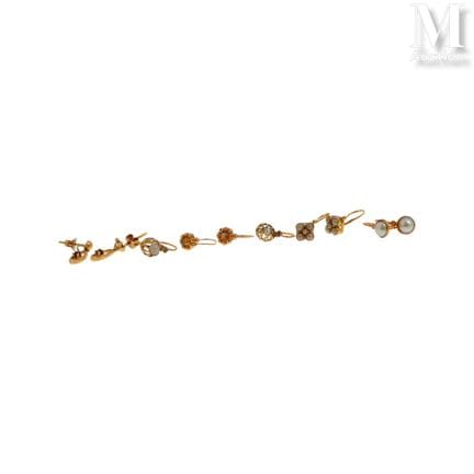Set of Dormeuse Earrings
Set of 18K yellow gold (7