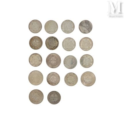 Lot de pièces en argent comprenant : 
- 4 x 50 FF 