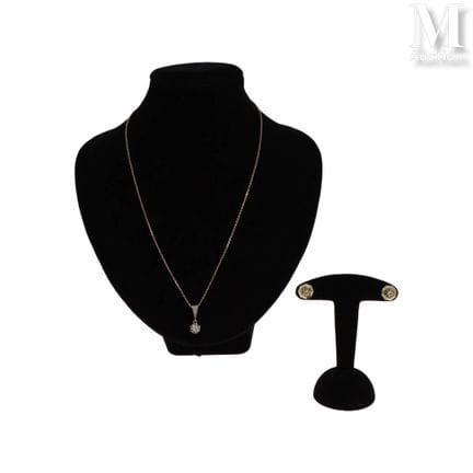 Halbes Diamantset
Halbes Set aus 18 Karat Weißgold