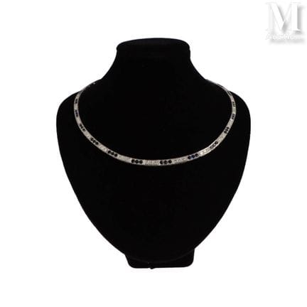 Ras de cou diamants saphirs
Ras de cou articulé en