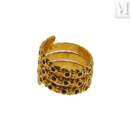 Bague saphirs torsadés
Bague en or jaune 18k (750°