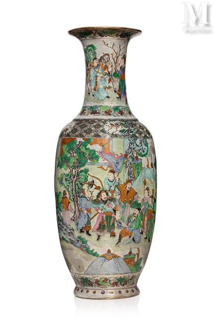 CHINE, XIXe siècle
Vase en porcelaine
de type Nank