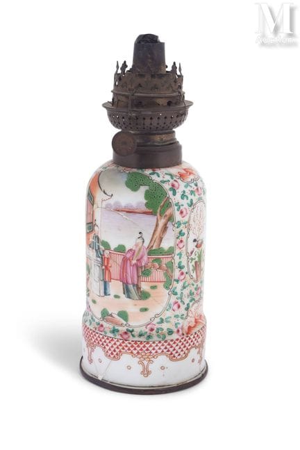 CHINE, Compagnie des Indes, XVIIIe siècle
Lampe à 