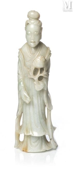 CHINE, XIXe siècle
Statuette en jadeite
Figurant u