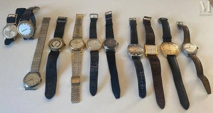 Lot of men's metal-plated watches from the 1950s t