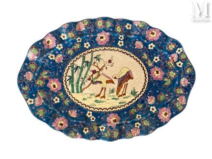 LONGWY
Plato ovalado de loza con borde ondulado, d
