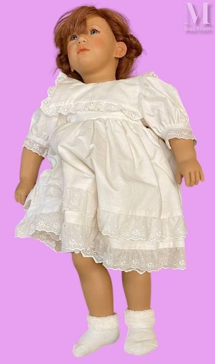 *[HINSTEDT] – Annette-Puppe
Höhe: 65 cm 
in einer 