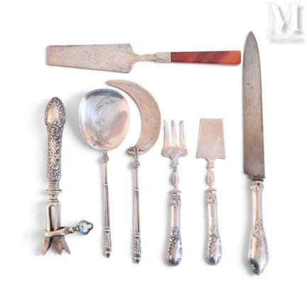 Silver serving set, Minerva hallmark
Silver servin