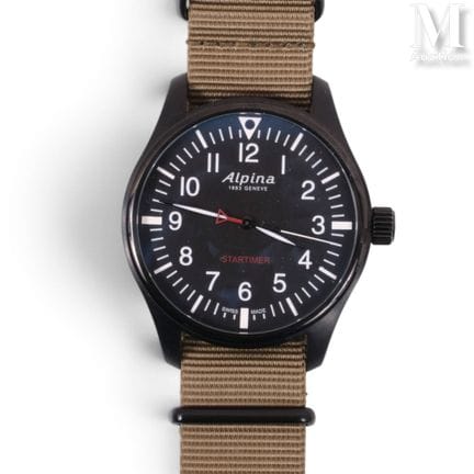 ALPINA
Startimer Pilot Quartz
Round men's watch in