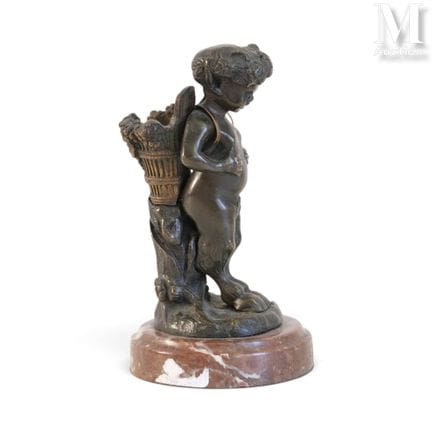 CLODION (After) Bronze cast. Late 19th century
Cup