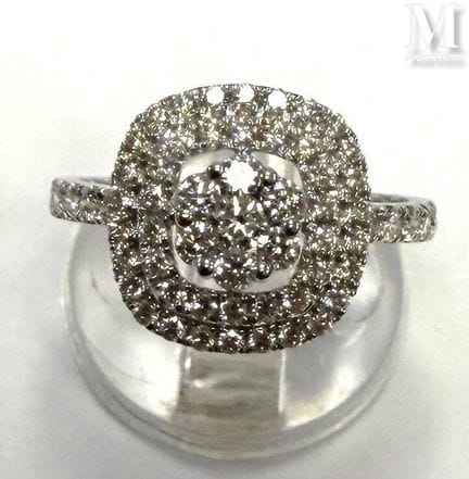 Art Deco-style ring in 750°/ (18K) white gold, set