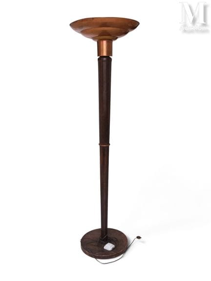 Art Deco floor lamp
The base is made of dark wood,