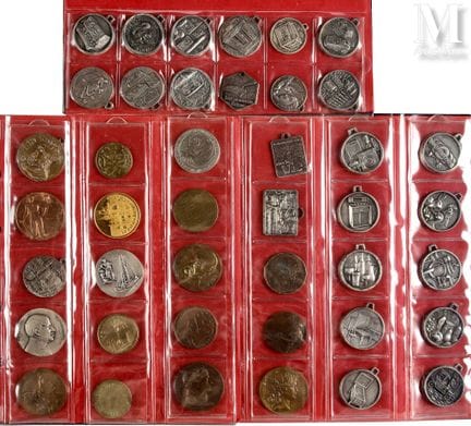 Colección de 42 medallas
Importante colección de m