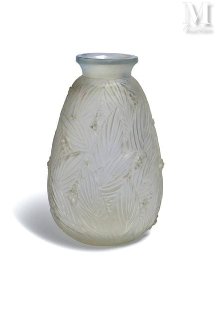 Vernox Paris - SABINO
Jarrón de cristal moldeado a