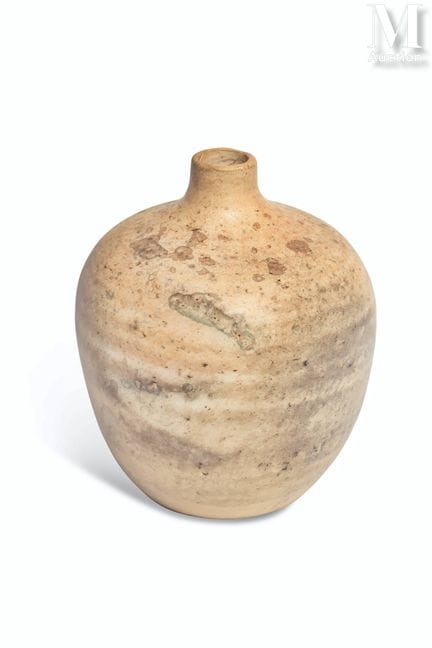 Jarrón
de gres con decoración moteada 
Siglo XX 
A
