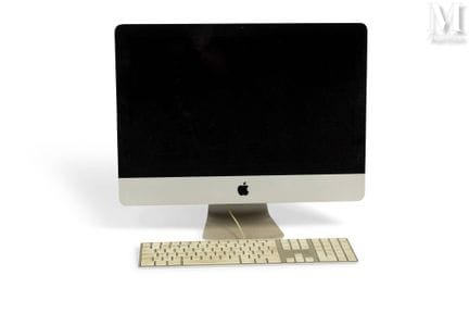 Mac电脑
序列号：W8948TZD5PC
附带一个键盘

高：38 厘米；宽：53 厘米
（以实际