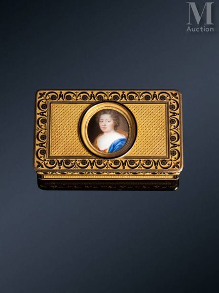 Rectangular snuffbox in 3rd-title gold (750 parts 