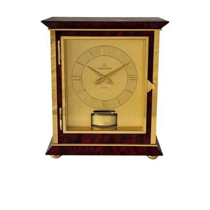 Jaeger-LeCoultre - Atmos Royale
An attractive burg