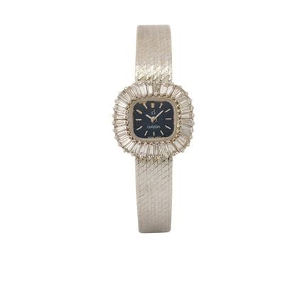 Omega
An elegant vintage diamond-set ladies' brace