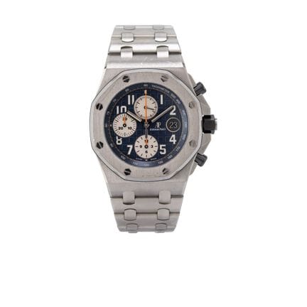Audemars Piguet - Royal Oak Off-Shore
A distinctiv