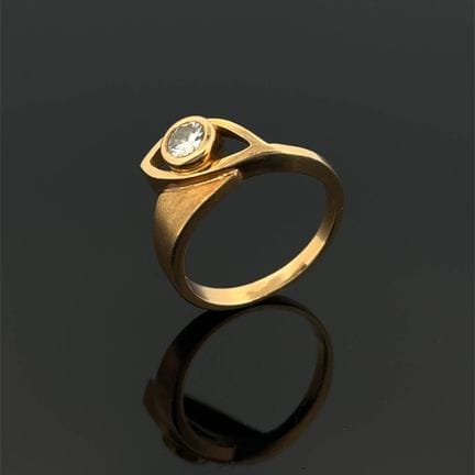 Anello "serpente stilizzato" in oro giallo (750) c