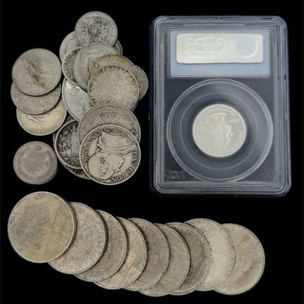 Set di 9 monete d'argento da 100 franchi

Si alleg