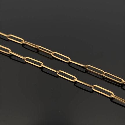 Delicata catena in oro giallo (750) con maglie ova